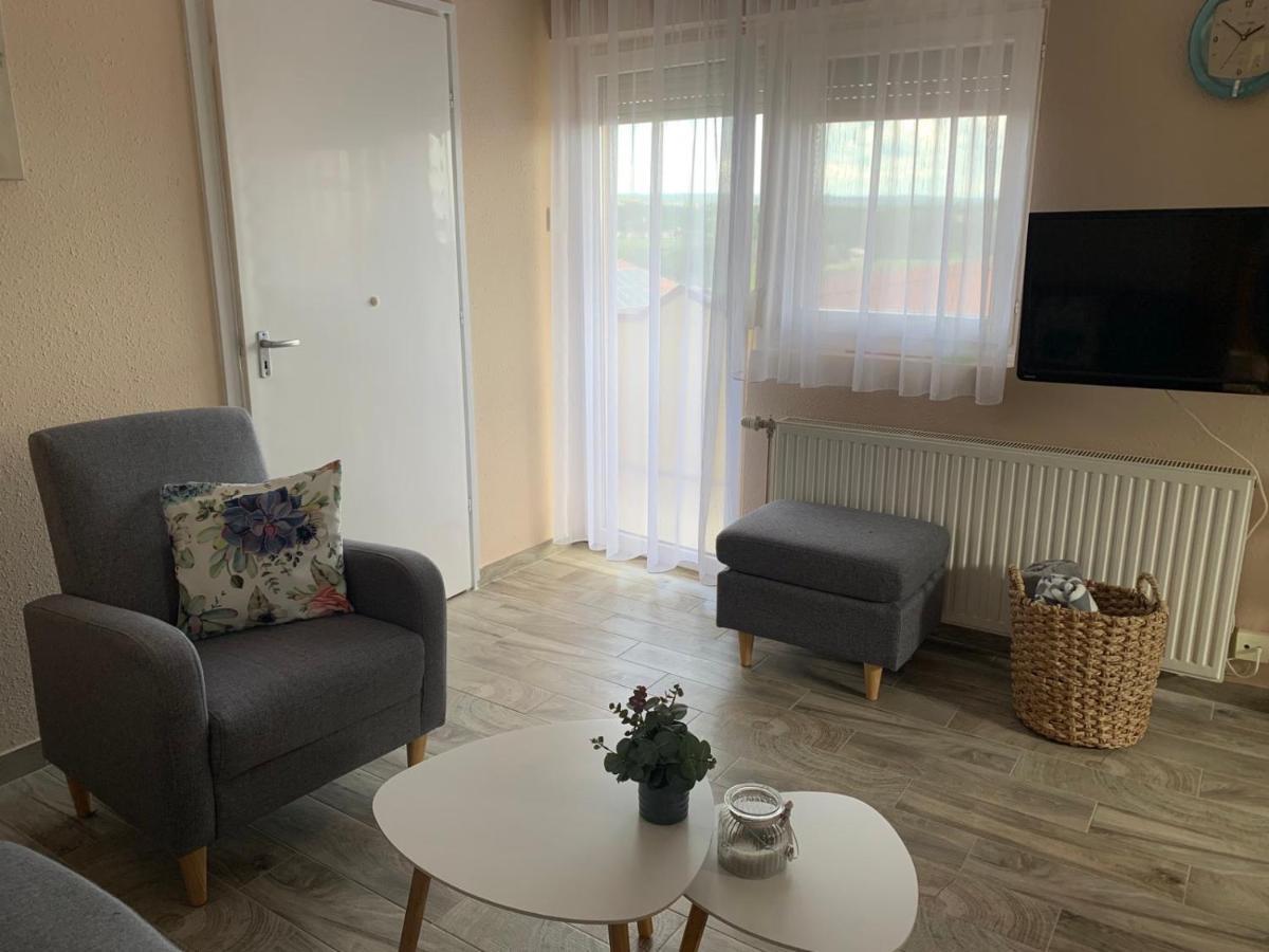 Judit Apartments Hévíz المظهر الخارجي الصورة