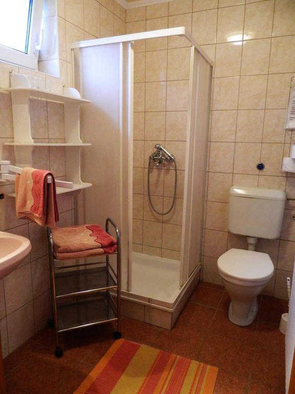 Judit Apartments Hévíz المظهر الخارجي الصورة